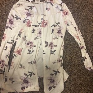 Long sleeve super cute never worn shirt